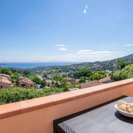 아파트 Alba Del Mare *