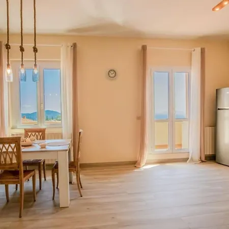 Alba Del Mare Appartement *