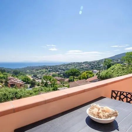 Alba Del Mare 公寓